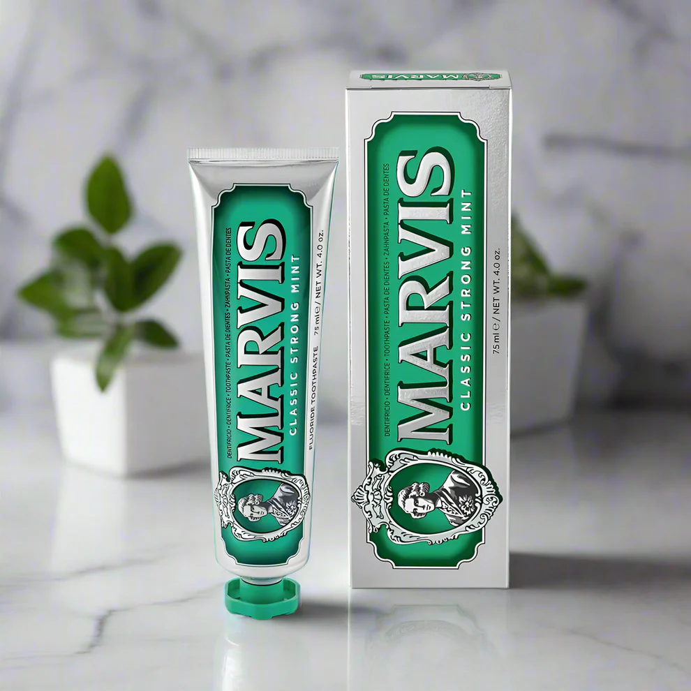 Marvis - Toothpaste Classic Strong Mint - 85 ml